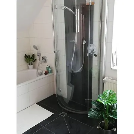 Lively In Unterporlitz Apartment *